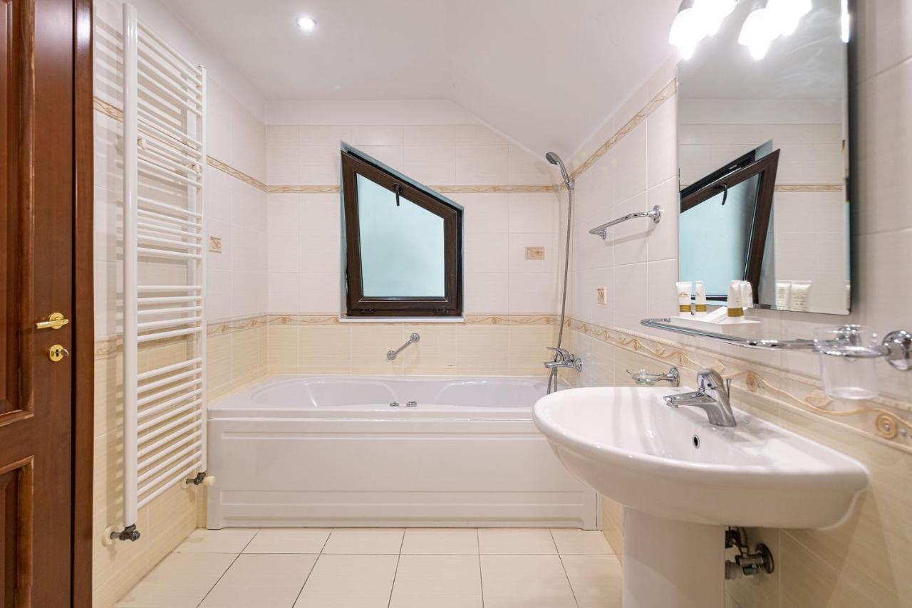 Hotel Regal Σινάια Εξωτερικό φωτογραφία