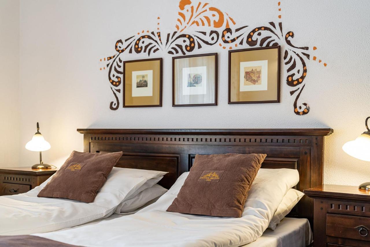 Hotel Regal Σινάια Εξωτερικό φωτογραφία