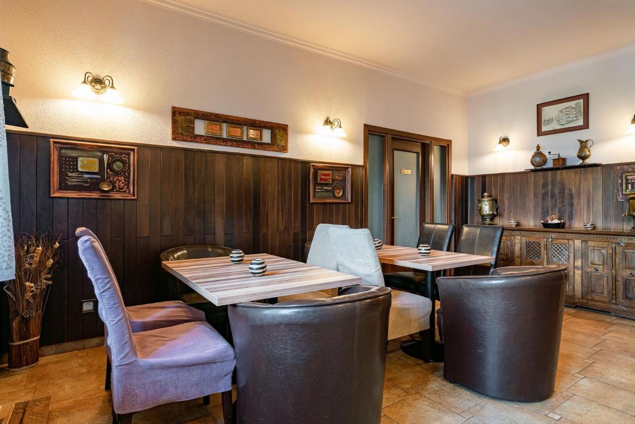 Hotel Regal Σινάια Εξωτερικό φωτογραφία