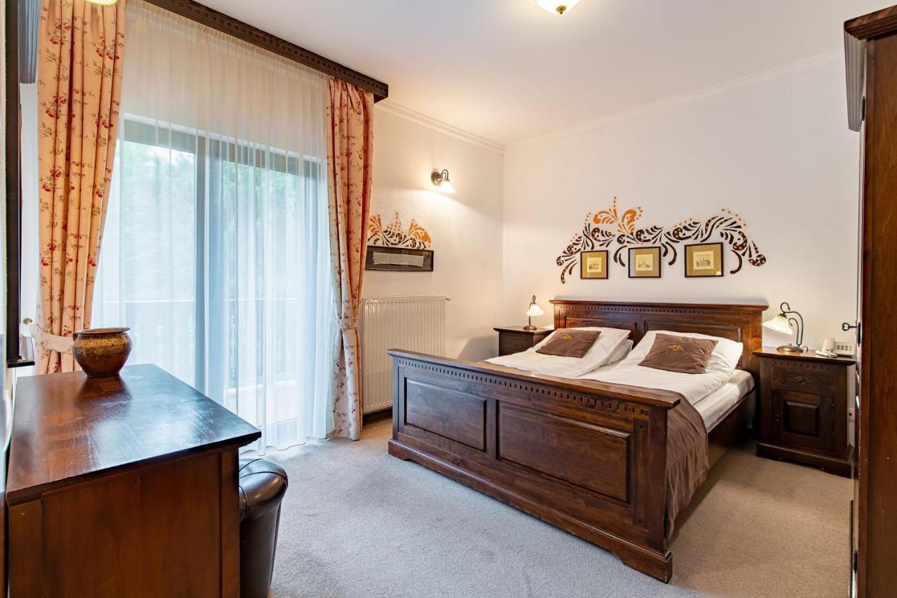 Hotel Regal Σινάια Εξωτερικό φωτογραφία
