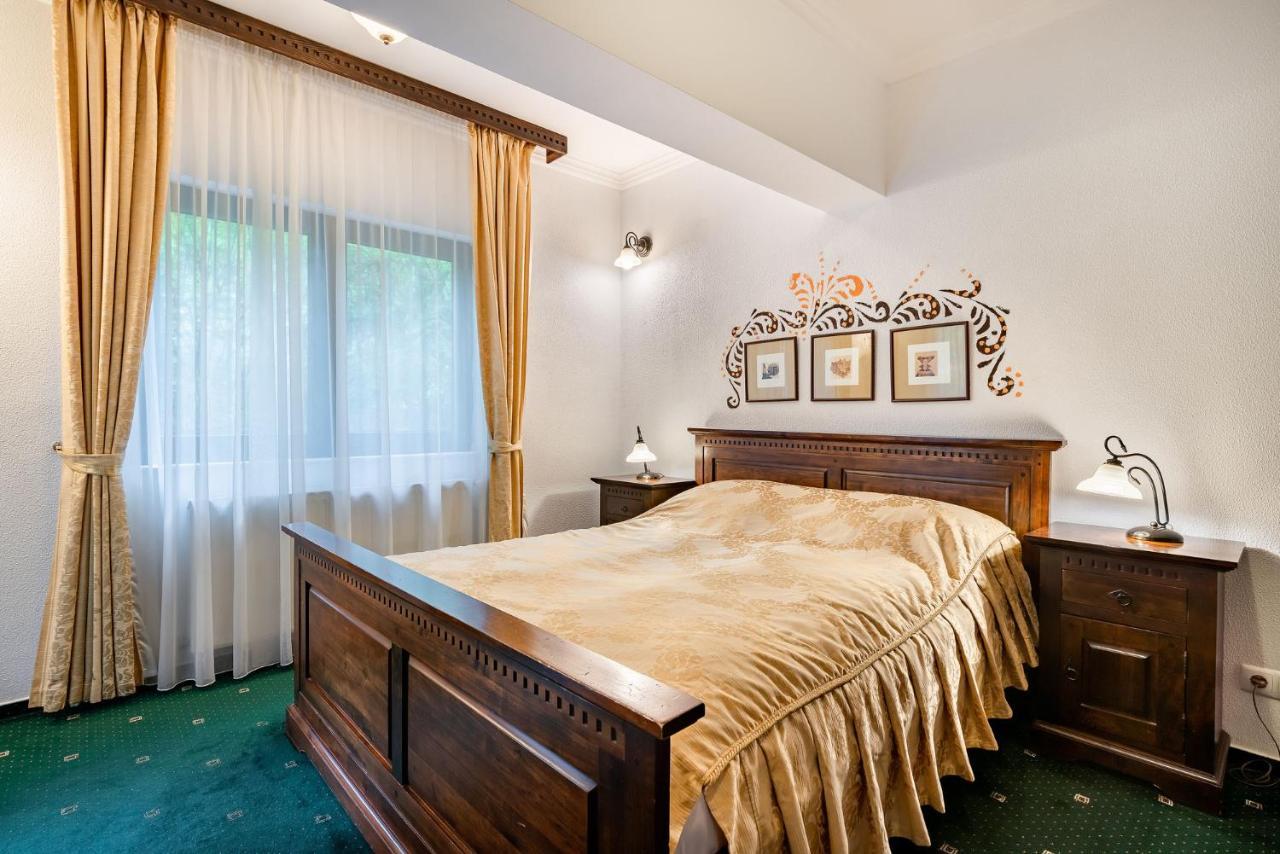 Hotel Regal Σινάια Εξωτερικό φωτογραφία